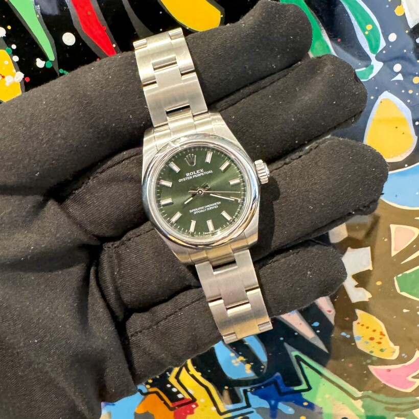 Montre Rolex Oyster Perpetual 26 Olive 176200.