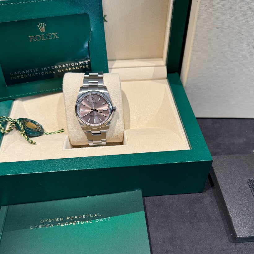 Montre Rolex Oyster Perpertual 34 124200.