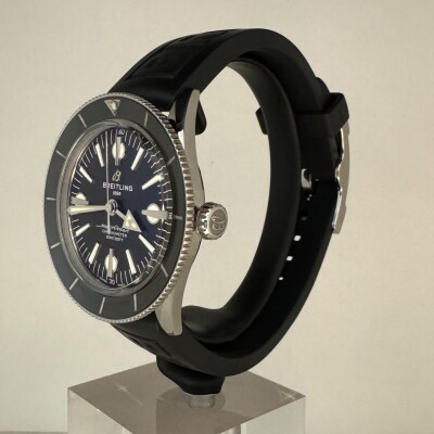 Montre Breitling Superocean Heritage 57 Automatic 42