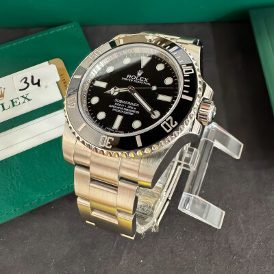 Montre Rolex Submariner No date 114060.