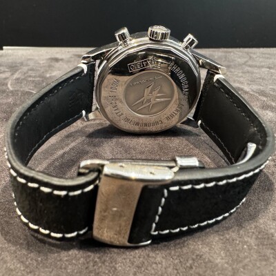 Montre Breitling Transocean Chronographe 38 A4131012.