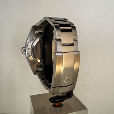 Montre Rolex Milgauss Z Blue 116400GV.