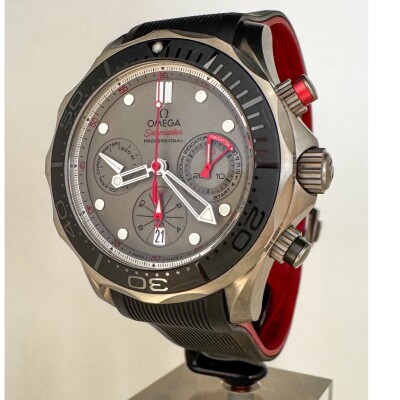 Montre Omega Seamaster 300 Chronographe Ed Emirates Team Newzealand.