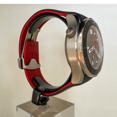 Montre Omega Seamaster 300 Chronographe Ed Emirates Team Newzealand.