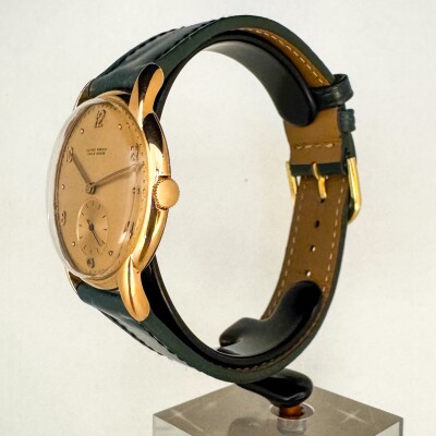 Montre Ulysse Nardin Vintage Gold 35mm