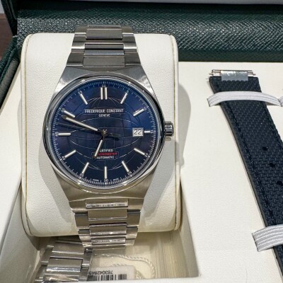 Montre Frederique Constant Hightlife COSC.