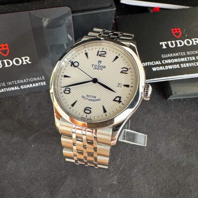 Montre TUDOR 1926 91650.