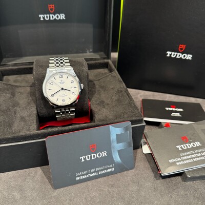 Montre TUDOR 1926 91650.