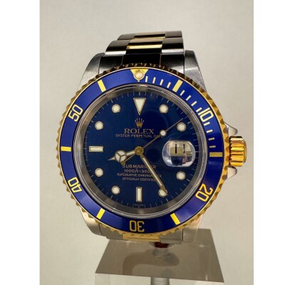Montre Rolex Submariner Date 16613.