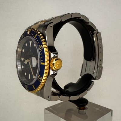 Montre Rolex Submariner Date 16613.