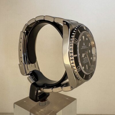 Montre Rolex Submariner Date 16610.