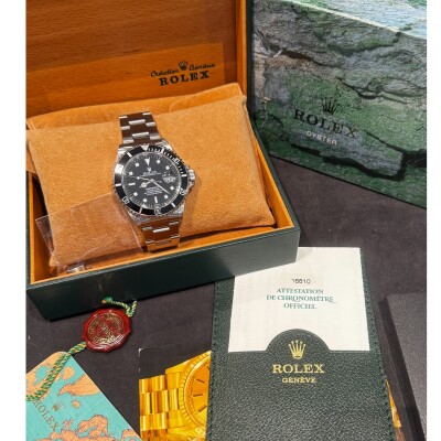 Montre Rolex Submariner Date 16610.