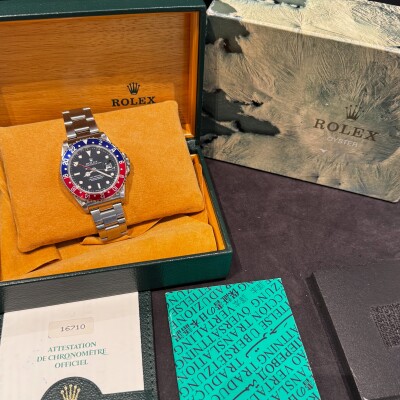 Montre Rolex GMT MASTER II 16710
