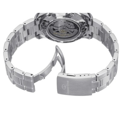 Montre Orient Star Mechanical contemporaine RE-AT0002E.