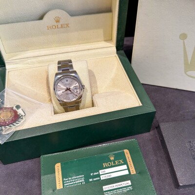 Montre Rolex Date 34 115200.