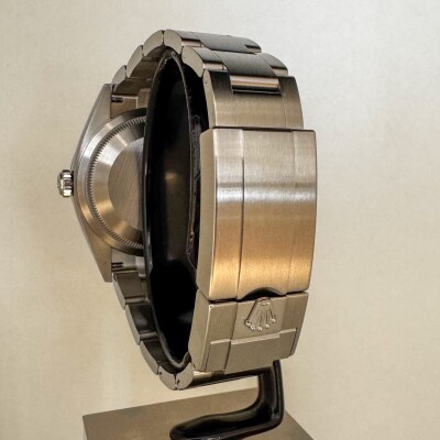 Montre Rolex Explorer I 36 124270.