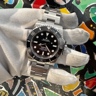 Montre Rolex Submariner No date 114060