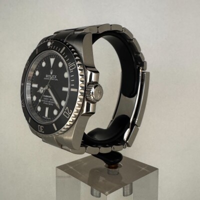 Montre Rolex Submariner No date 114060