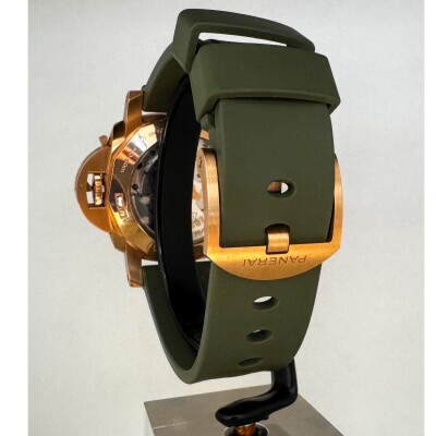 Montre Panerai Luminor Chrono Ltd Edition PAM01057.
