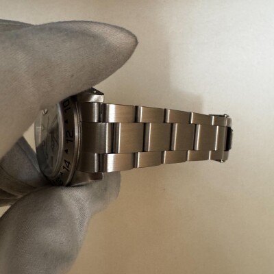 Montre Rolex Explorer II 16570.