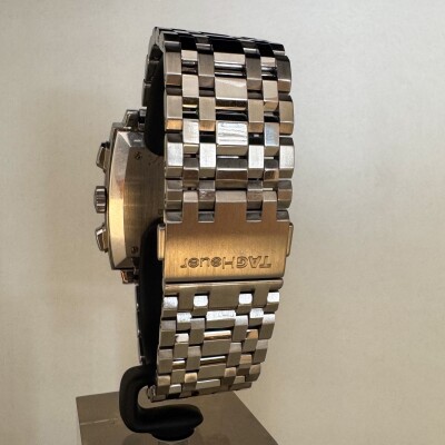 Montre Tag Heuer Monaco Chronographe CW2111