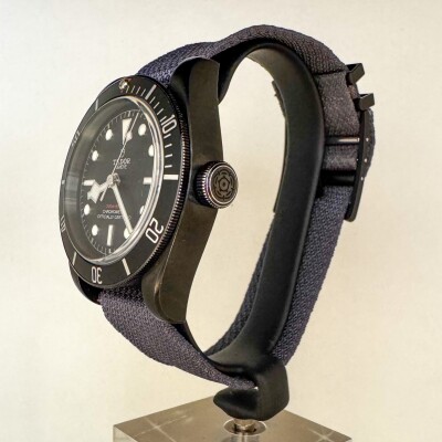 Montre TUDOR Black Bay Dark 79230DK.