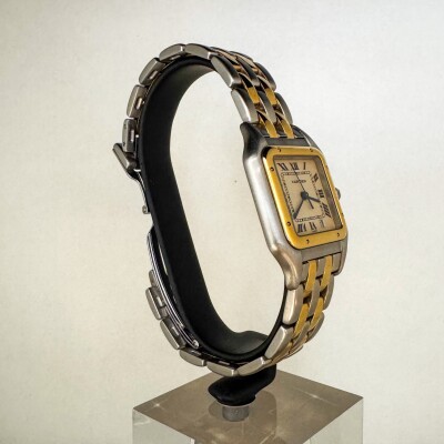 Montre Cartier Panthère Medium 1100.