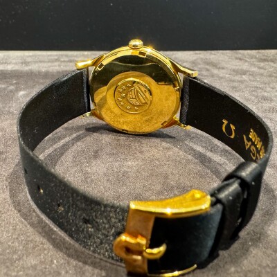 Montre Omega Constellation Pie Pan Or jaune.