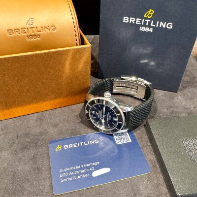 Montre Breitling Superocean Heritage II B20 Automatic 42