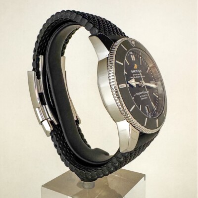 Montre Breitling Superocean Heritage II B20 Automatic 42