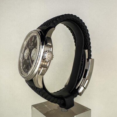 Montre Breitling Premier B01 Chronographe 42 AB0118.