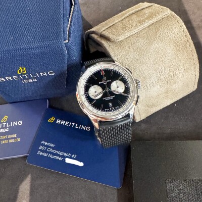 Montre Breitling Premier B01 Chronographe 42 AB0118.