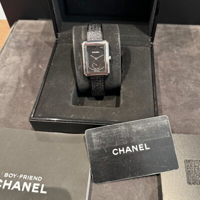 Montre CHANEL BOY·FRIEND H5319
