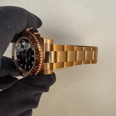 Montre Rolex GMT MASTER II 126715CHNR