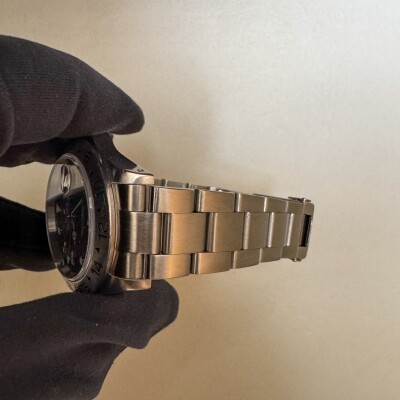 Montre Rolex Explorer II 16570.