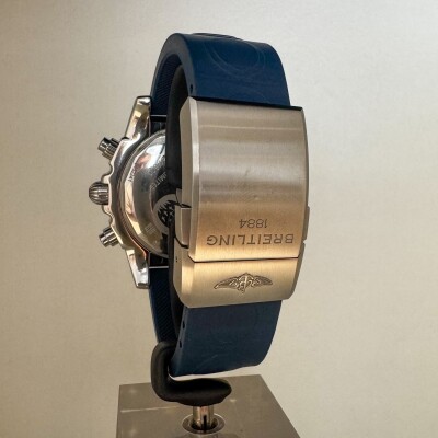 Montre Breitling Chronomat Chronographe 44 AB0110