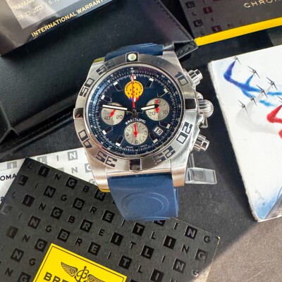 Montre Breitling Chronomat Chronographe 44 AB0110