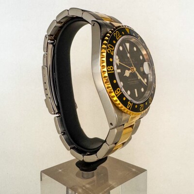Montre Rolex GMT MASTER II 16713.
