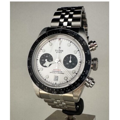 Montre Tudor Black Bay Chronographe 79360N