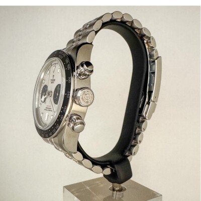 Montre Tudor Black Bay Chronographe 79360N