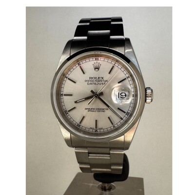 Montre Rolex Datejust 36 16200.