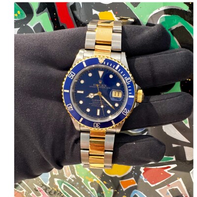 Montre Rolex Submariner Date 16613.