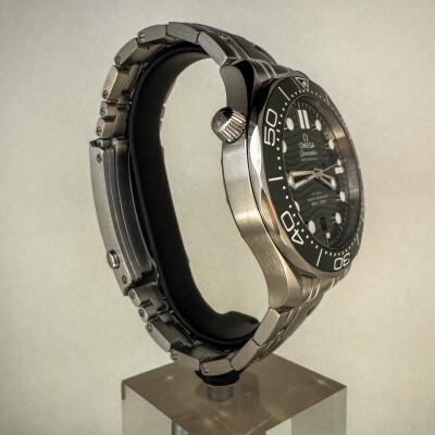 Montre Omega Seamaster Diver 300m.