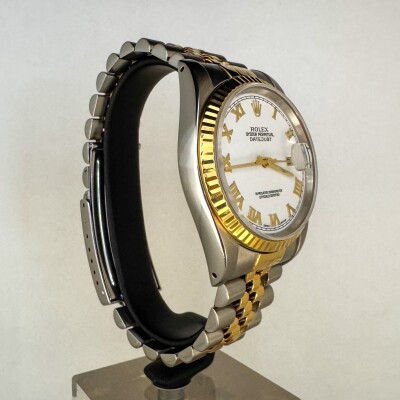 Montre Rolex Datejust 36 16233.