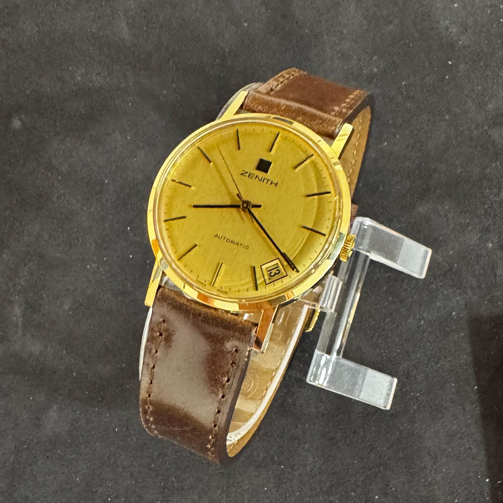 Montre Zénith Vintage Automatic 2572 PC. vue 2