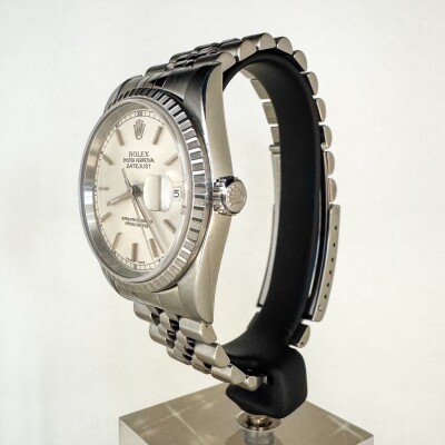 Montre Rolex Datejust 36 16220.