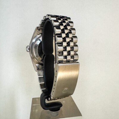 Montre Rolex Datejust 36 16220.