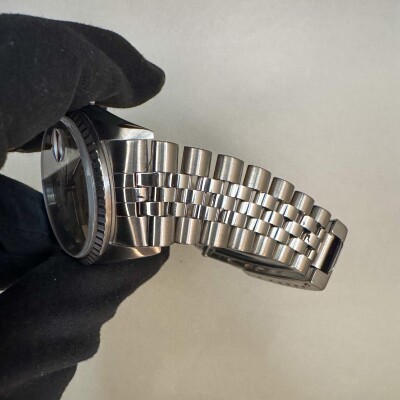 Montre Rolex Datejust 36 16220.