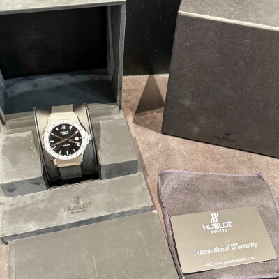 Montre Hublot Classic Fusion 1915