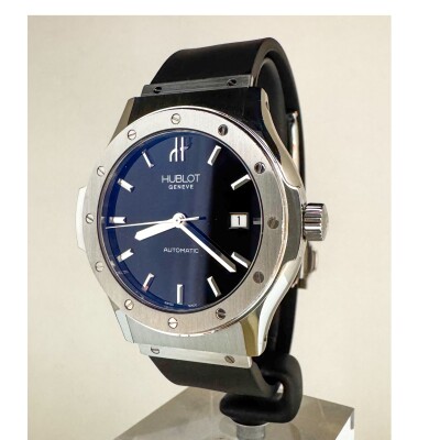 Montre Hublot Classic Fusion 1915